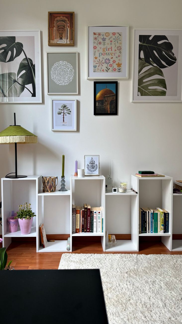 cozy home interior with stylish bookshelf decor
